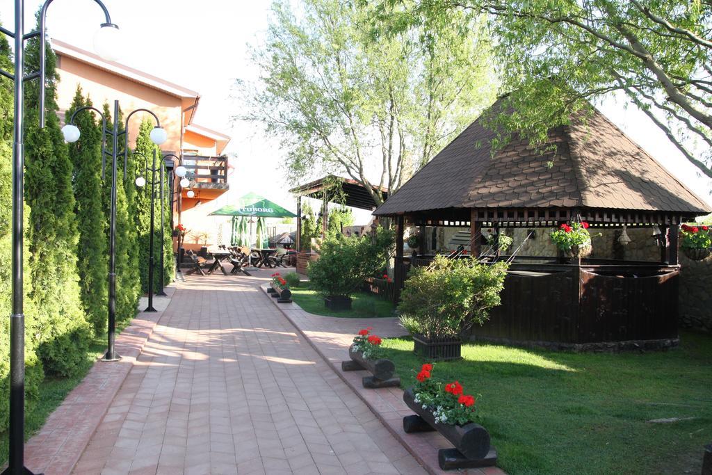 Rixo'S Guesthouse Cîrcea Εξωτερικό φωτογραφία