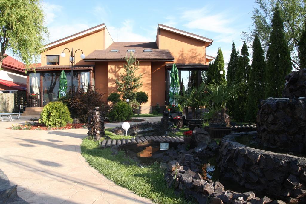 Rixo'S Guesthouse Cîrcea Εξωτερικό φωτογραφία