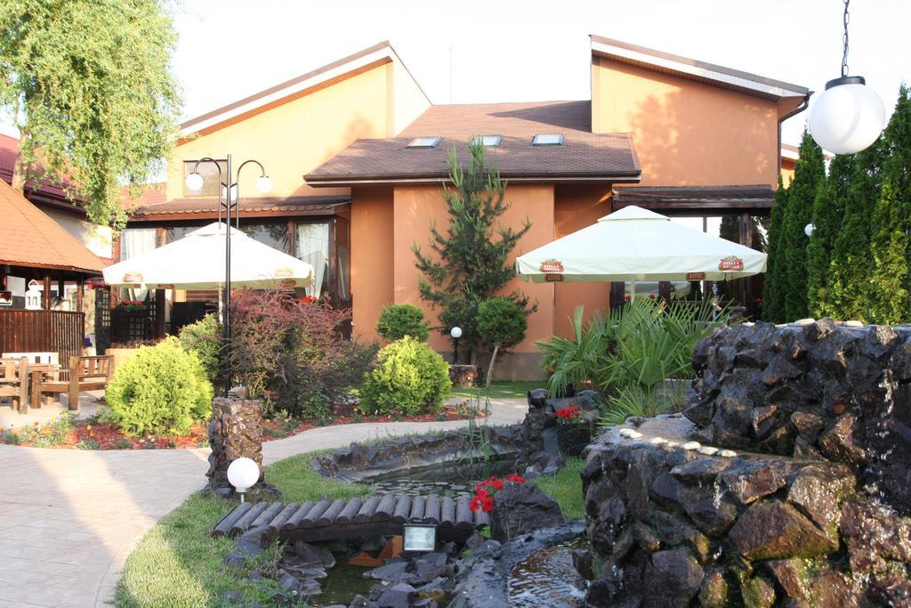 Rixo'S Guesthouse Cîrcea Εξωτερικό φωτογραφία