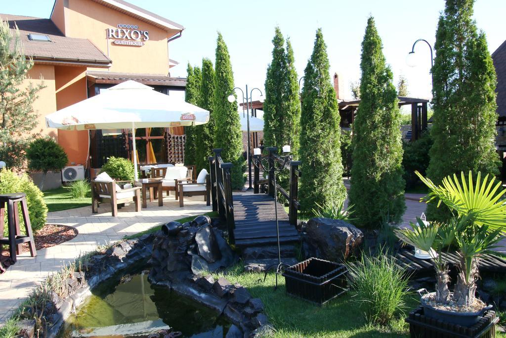 Rixo'S Guesthouse Cîrcea Εξωτερικό φωτογραφία