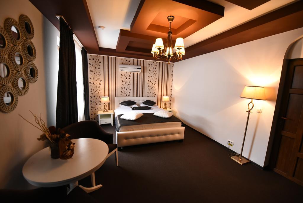 Rixo'S Guesthouse Cîrcea Εξωτερικό φωτογραφία